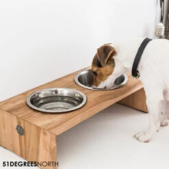 51 Degrees North Voerbak Teak High -Huisdierbenodigdheden 51 degrees north voerbak teak high 211100 1000 none